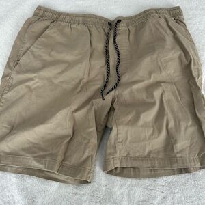 Foundry Khaki Shorts